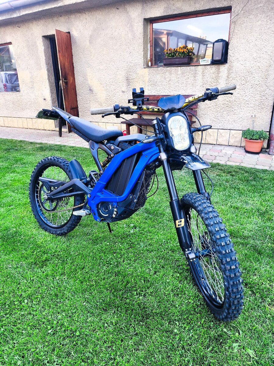 Sur-ron Light Bee L1 elektro motorka s SPZ