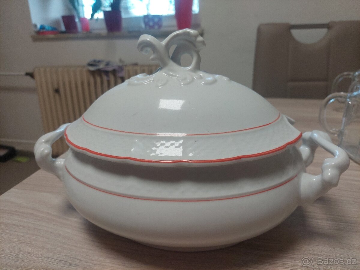 Porcelánová terina