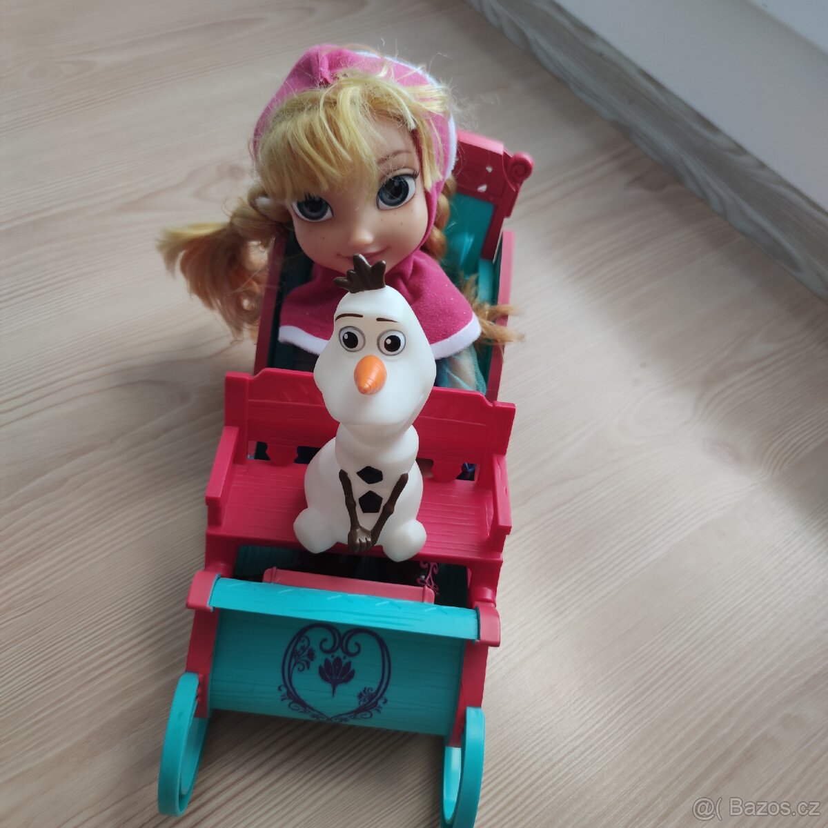 Ledové království frozen velké sáně s Annou a Olafem