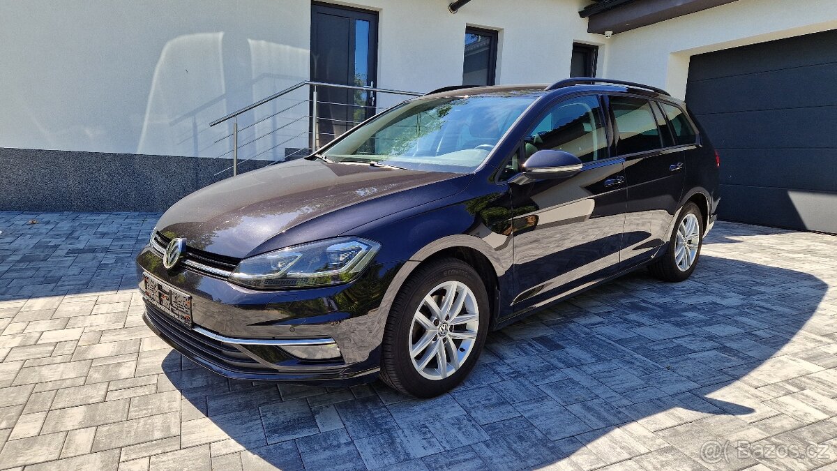 VW GOLF 7 2.0 TDI 110 KW.FACELIFT 2017.BEZ ADBLUE.VELKÁ NAVI
