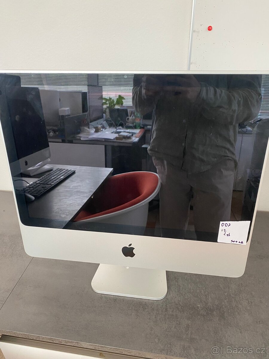 Apple iMac 20" – Core 2 Duo / 2 GB RAM / 250 GB HDD