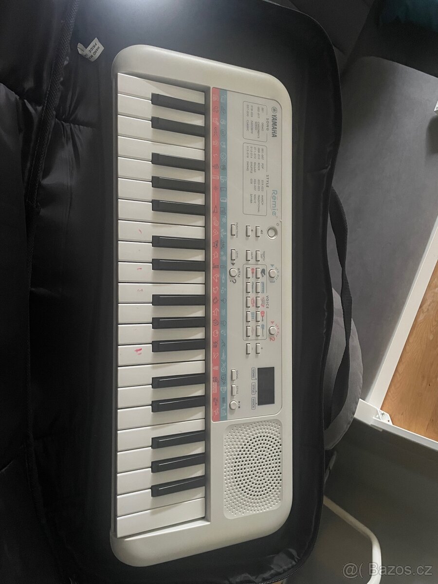 Klavesy Yamaha Remie