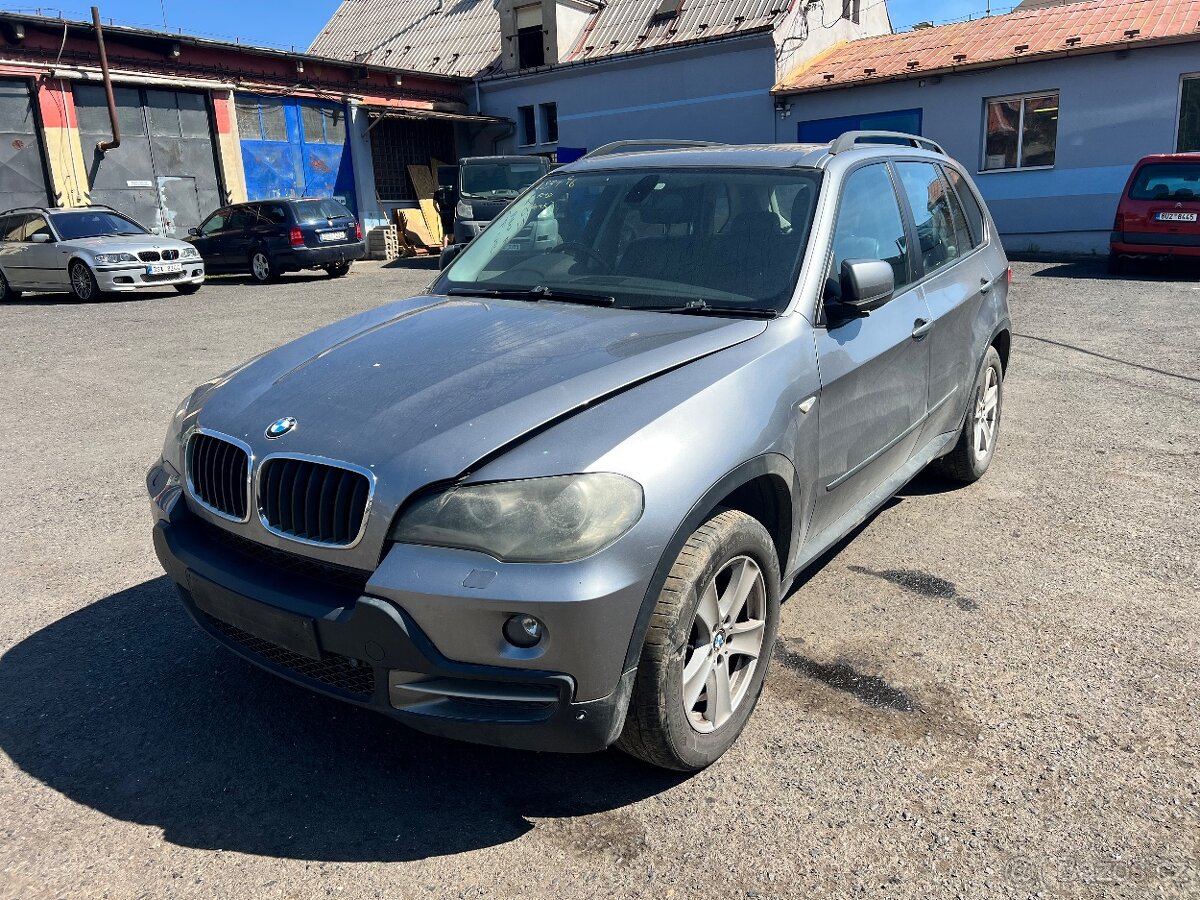 Bmw x5 e70 3.0d 173kw Spacegrau na díly