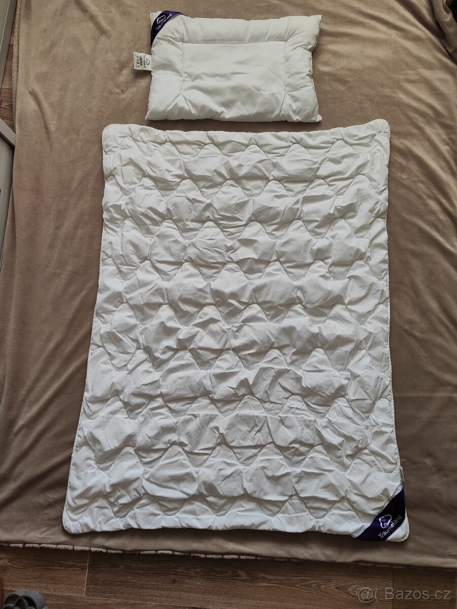 Set do postýlky Träumeland (přikrývka+polštář)