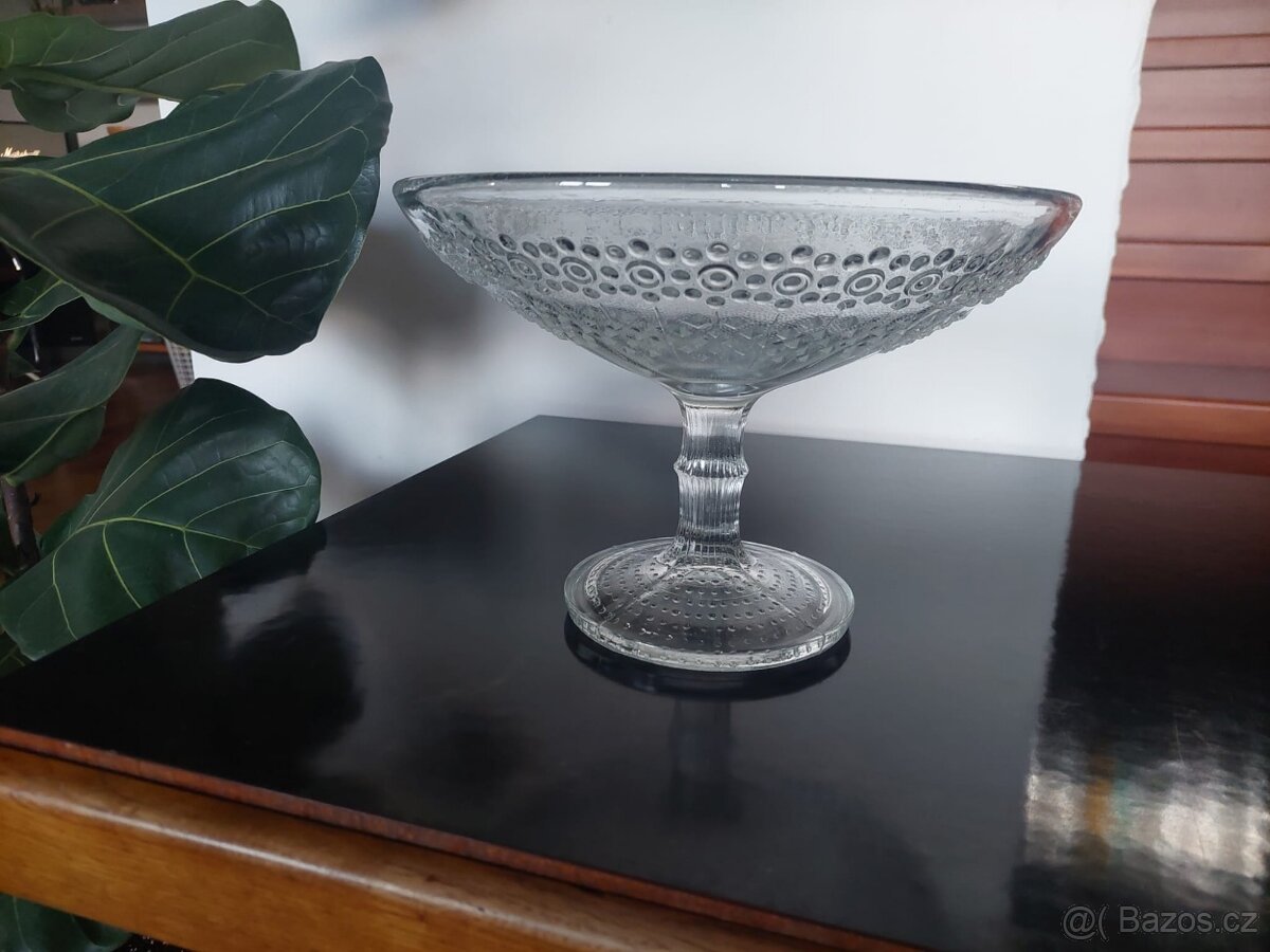 skleněná mísa na ovoce  Praha A Matura