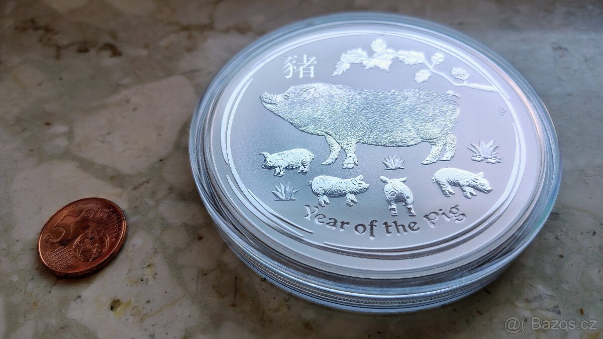 Lunární série II. - stříbrná mince 10oz (Rok vepře 2019)