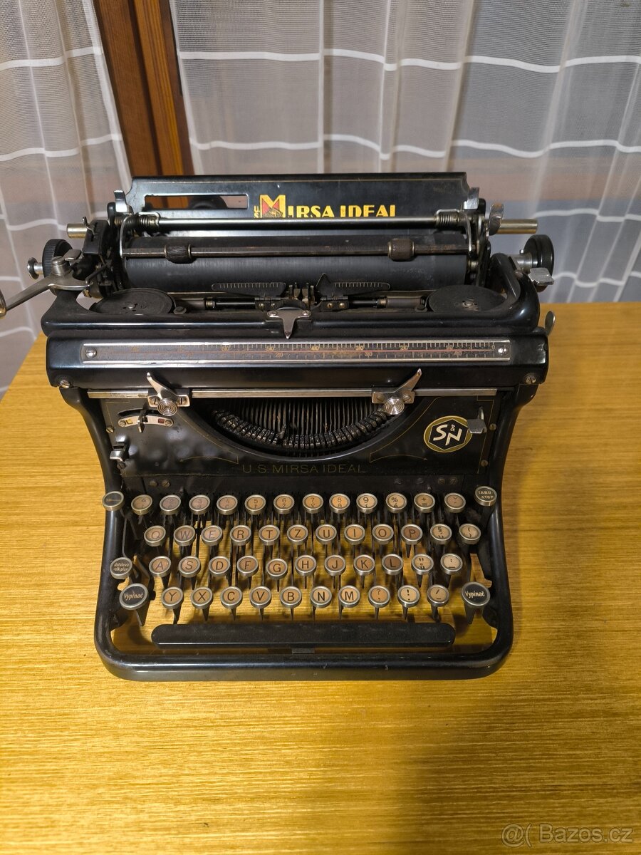 Psací stroj U.S. MIRSA IDEAL