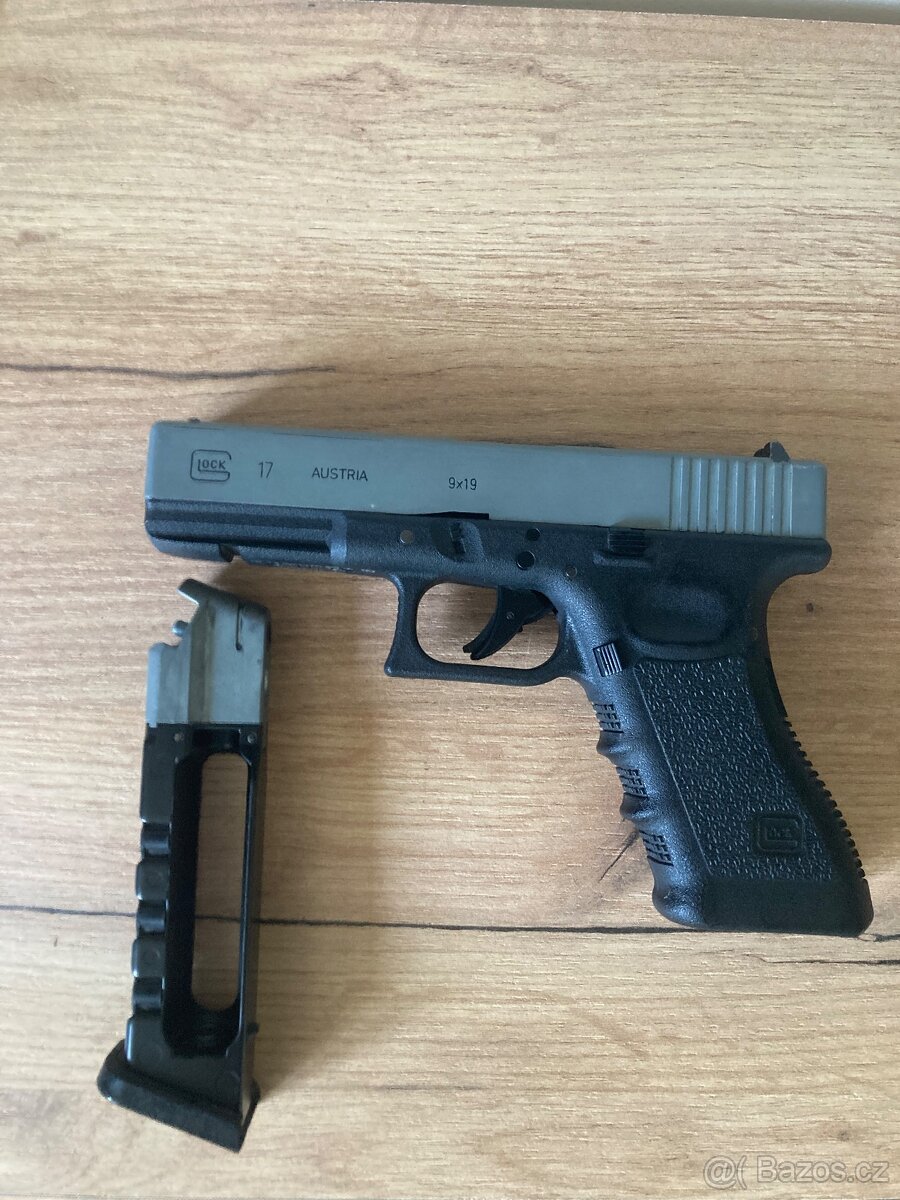 Glock 17 plynovka