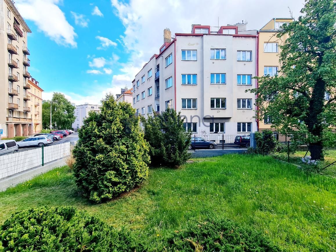 Prodej bytu 3+kk 57 m² U Družstva Repo, Praha 4 - Nusle