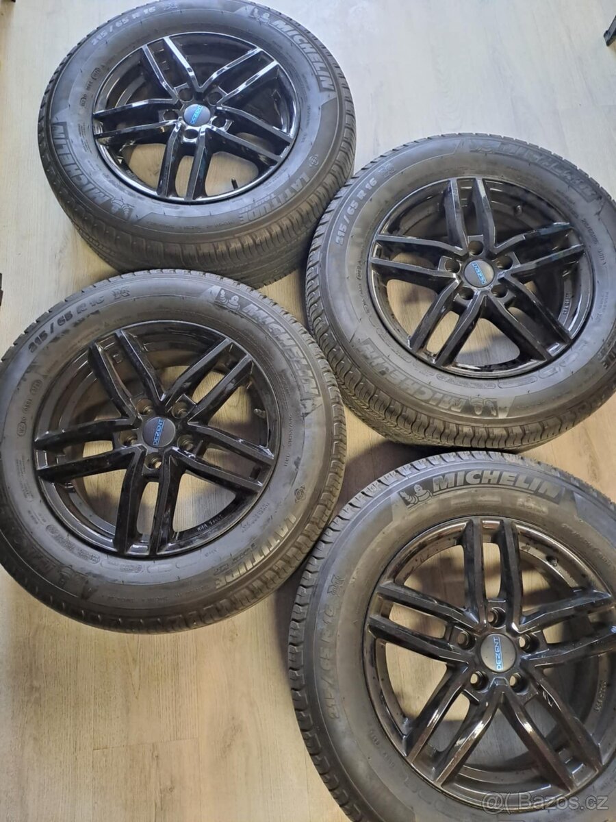 Michelin Latitude 215/65 R16