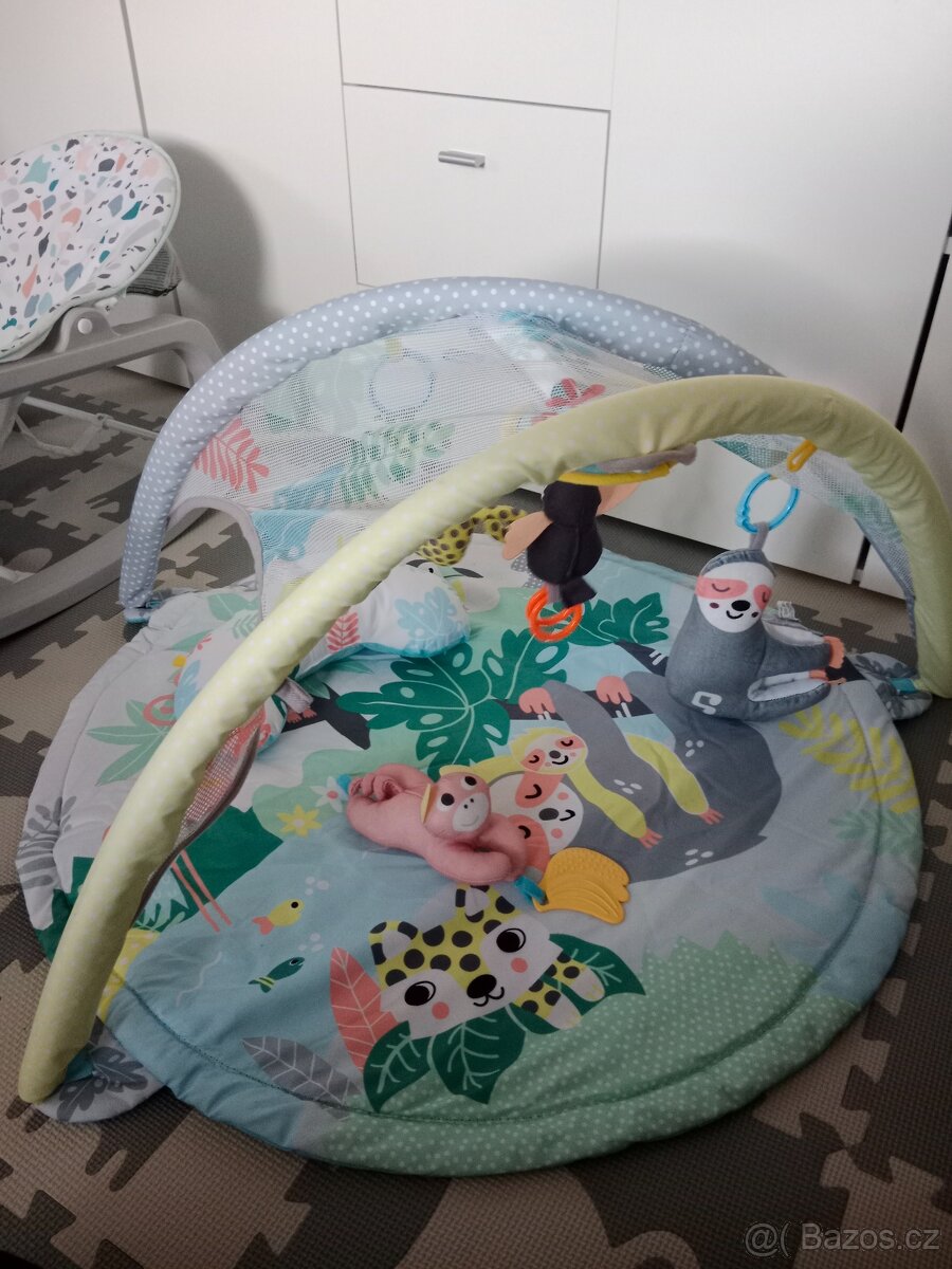 Dětská deka s hrazdičkou