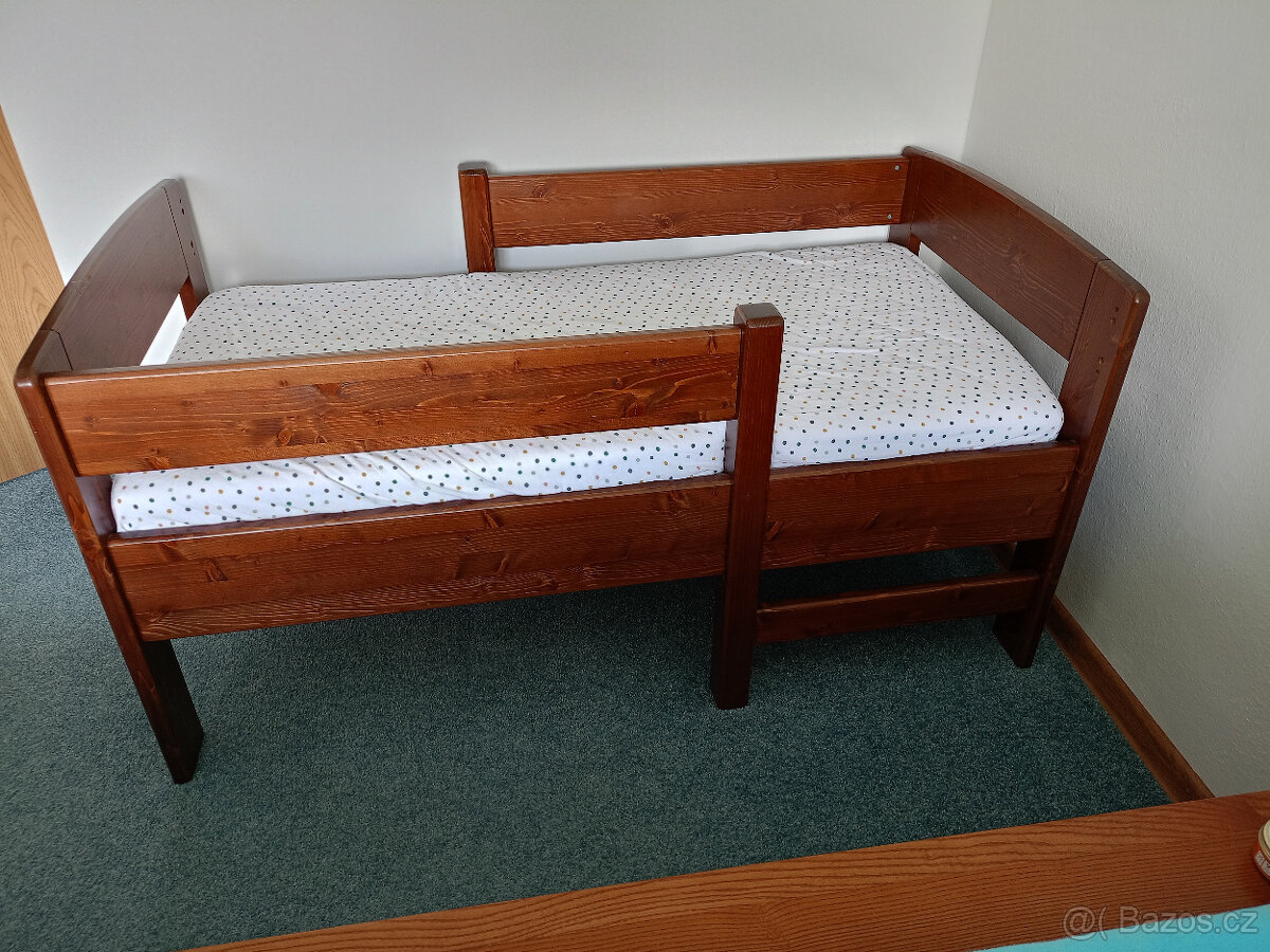 dětská postel s matrací 140 x 70, včetně roštu, atd.postýlka