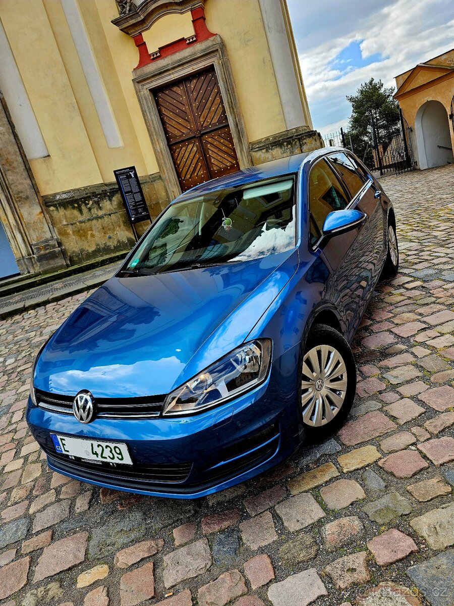Vw Golf 7 1,2 tsi 63kw Rok 2013 158tkm servis vw