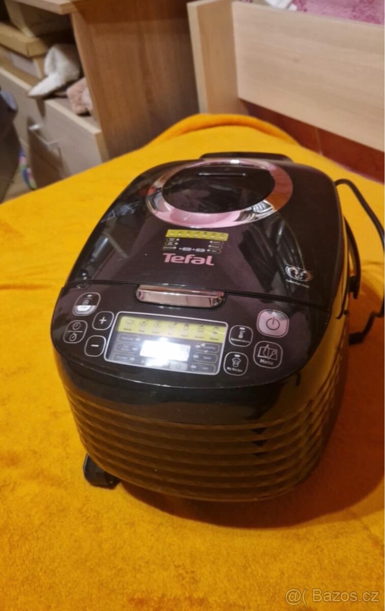 Multifunkční elektronický hrnec Tefal