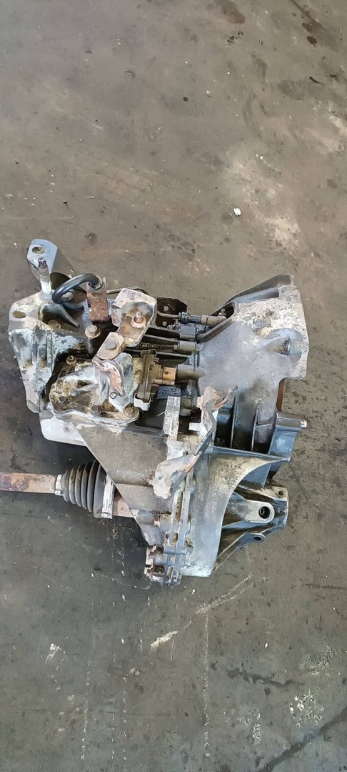 převodovka 2.2tdci transit převodovka 6c1r 7002AB