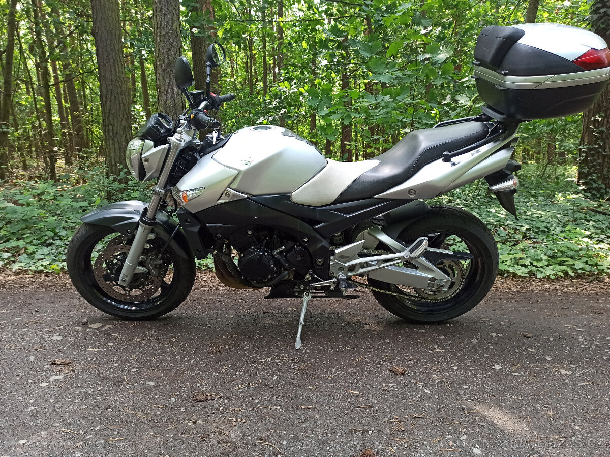 Suzuki GSR 600 R.V.2008