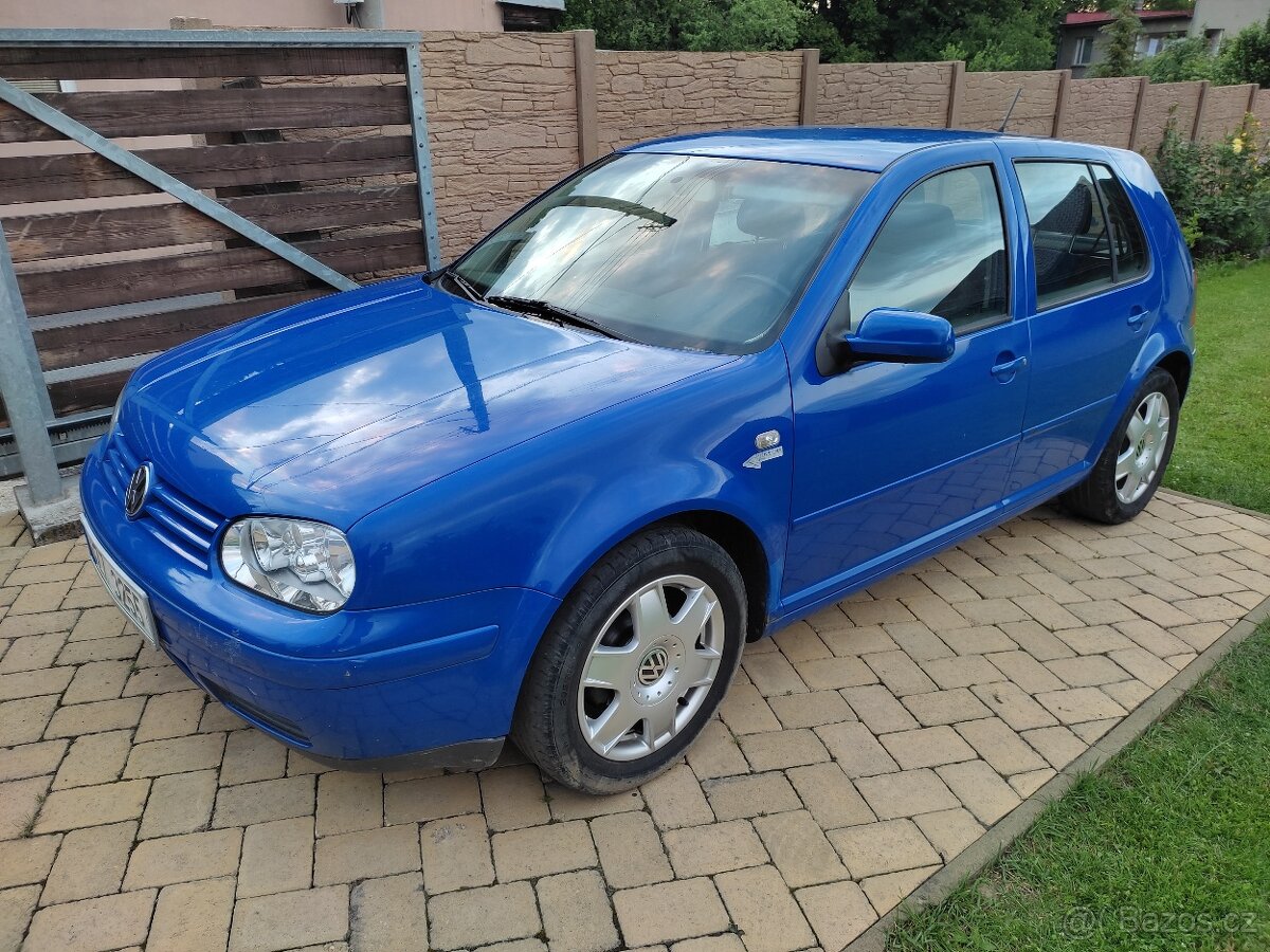 Volkswagen Golf 4  1,6 123.000 km r.v 2000