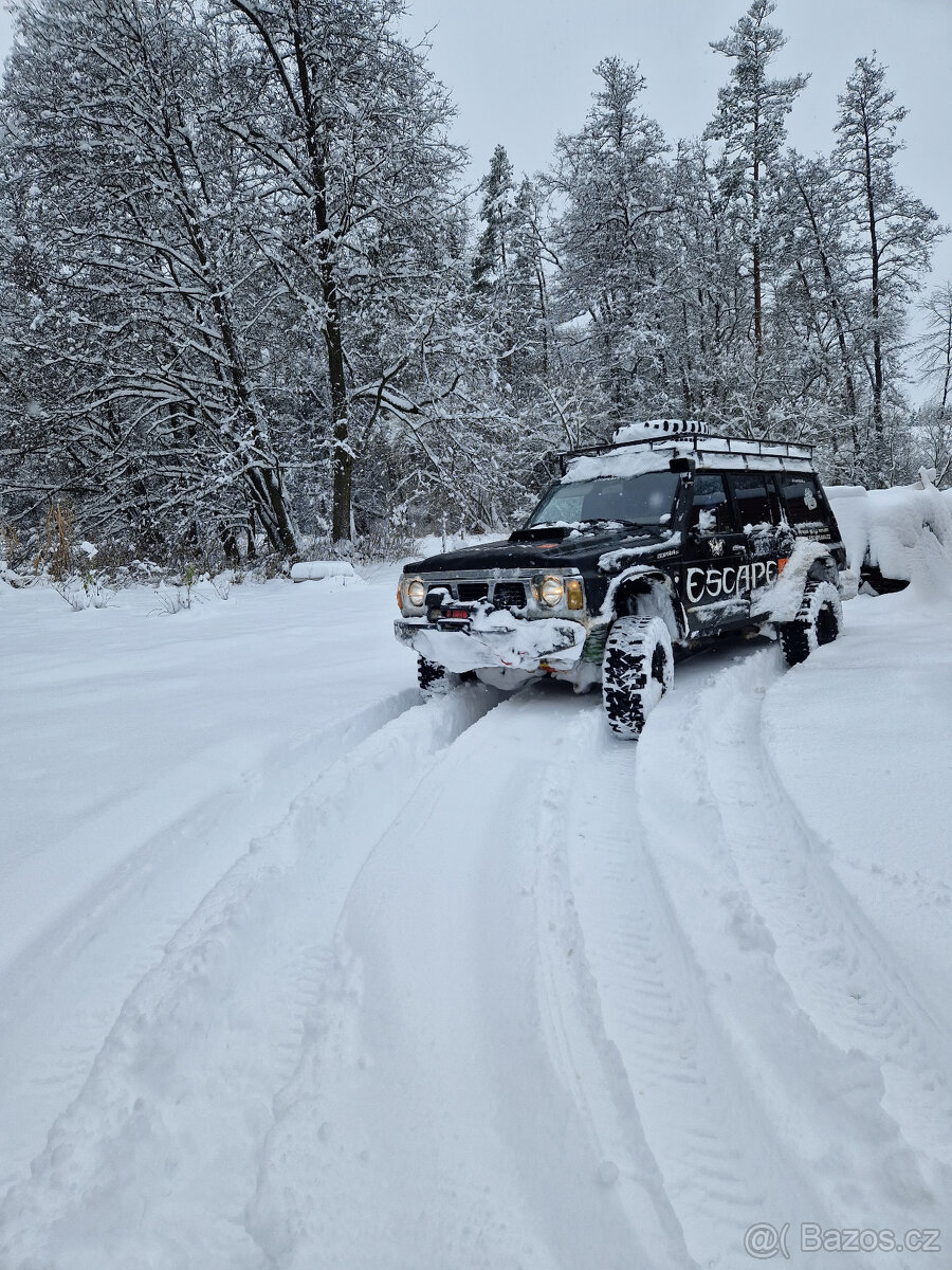 Nissan patrol y60