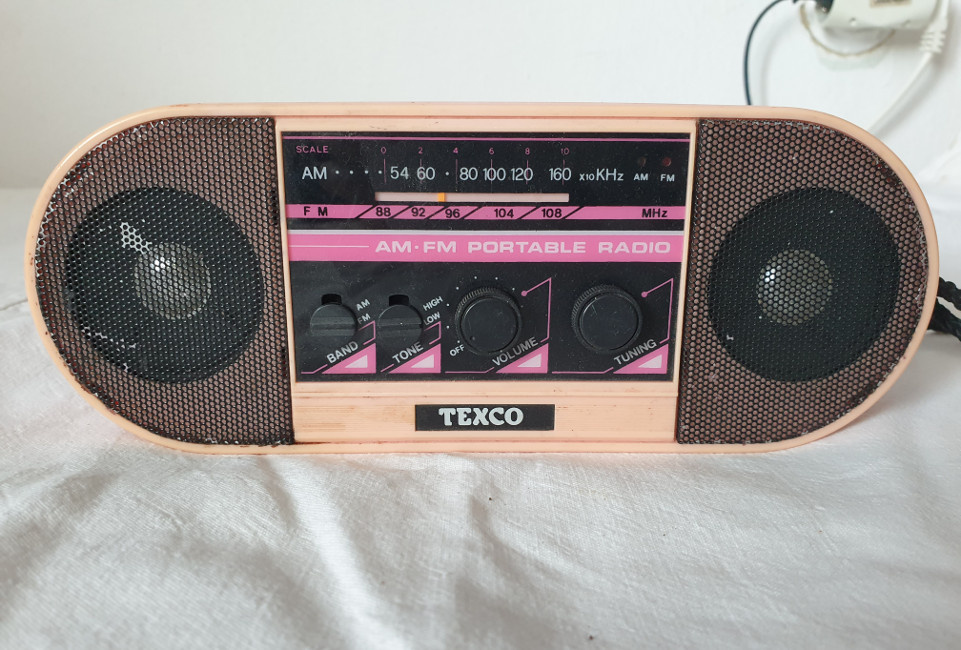 Různá rádia - Sokol, Texco, Thomson, Grundig, CityBoy, atd