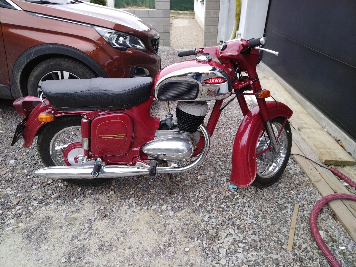 Jawa 250/592