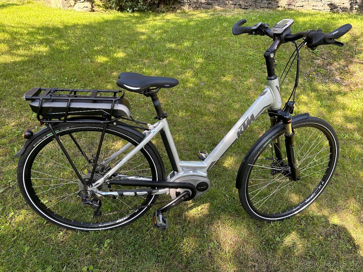 Elektrokolo KTM BOSCH 14 MACINA TOUR 400Wh US 16