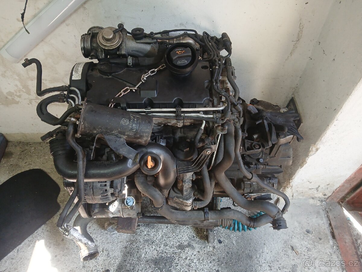 Motor 1.9 77kw BXE díly