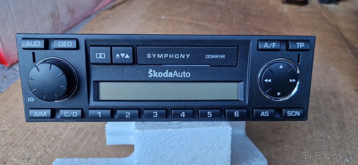 Prodám originální autorádio Škoda Symphony