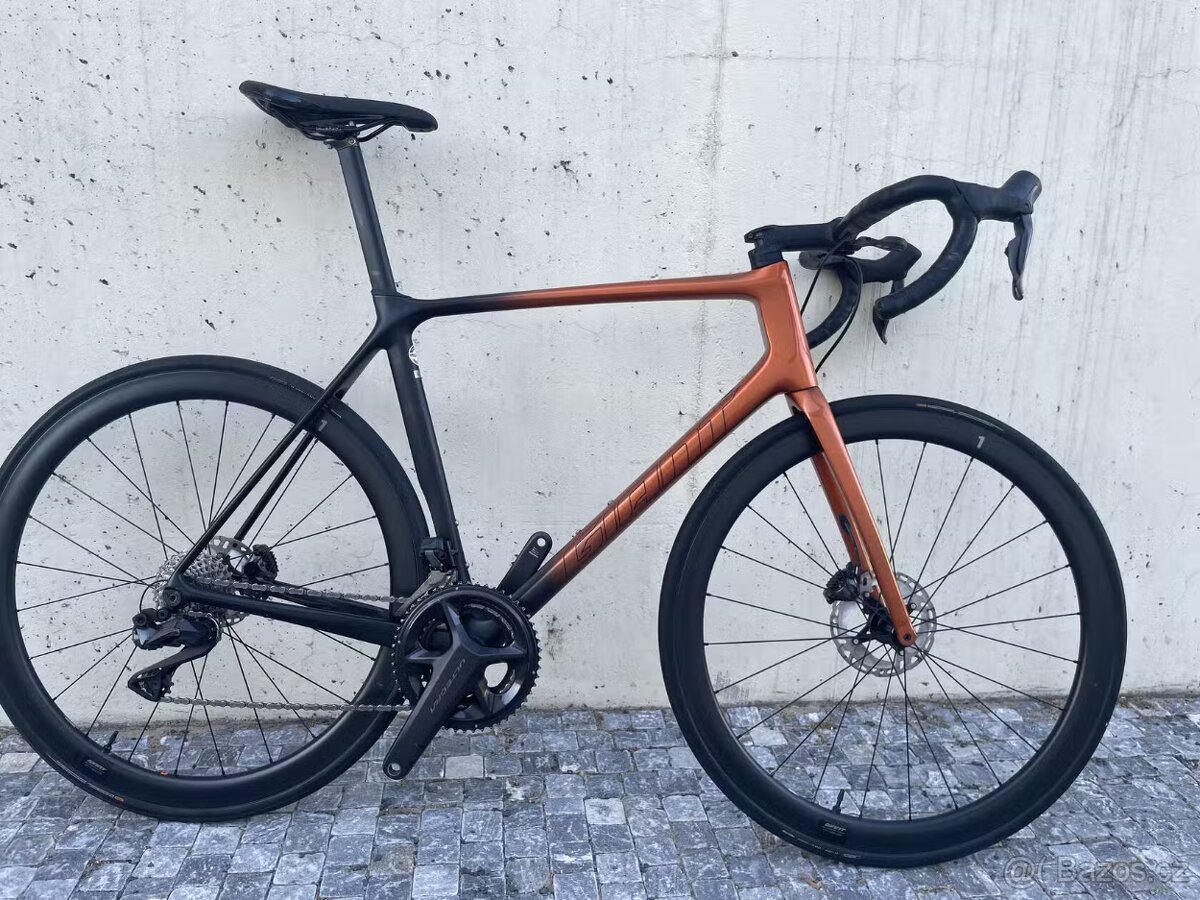 Giant TCR Advanced Pro Disc-Di2 Amber Glow /Ultegra /L