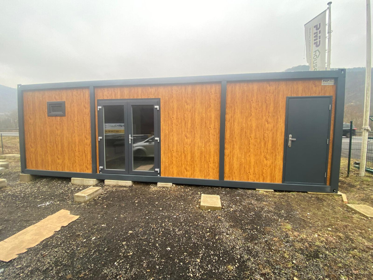 Obytný kontejner PMP o rozměru 3 x 9 m