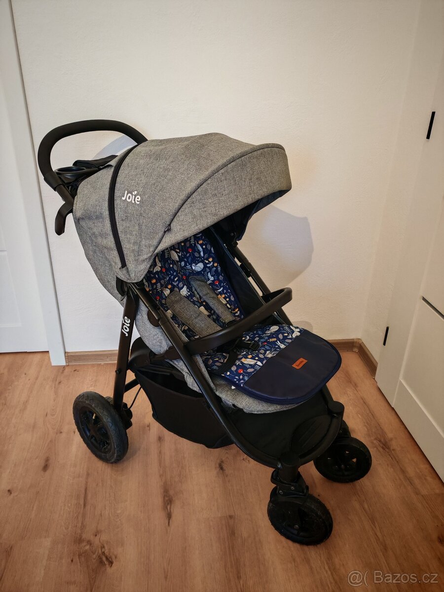 Sporťák Joie