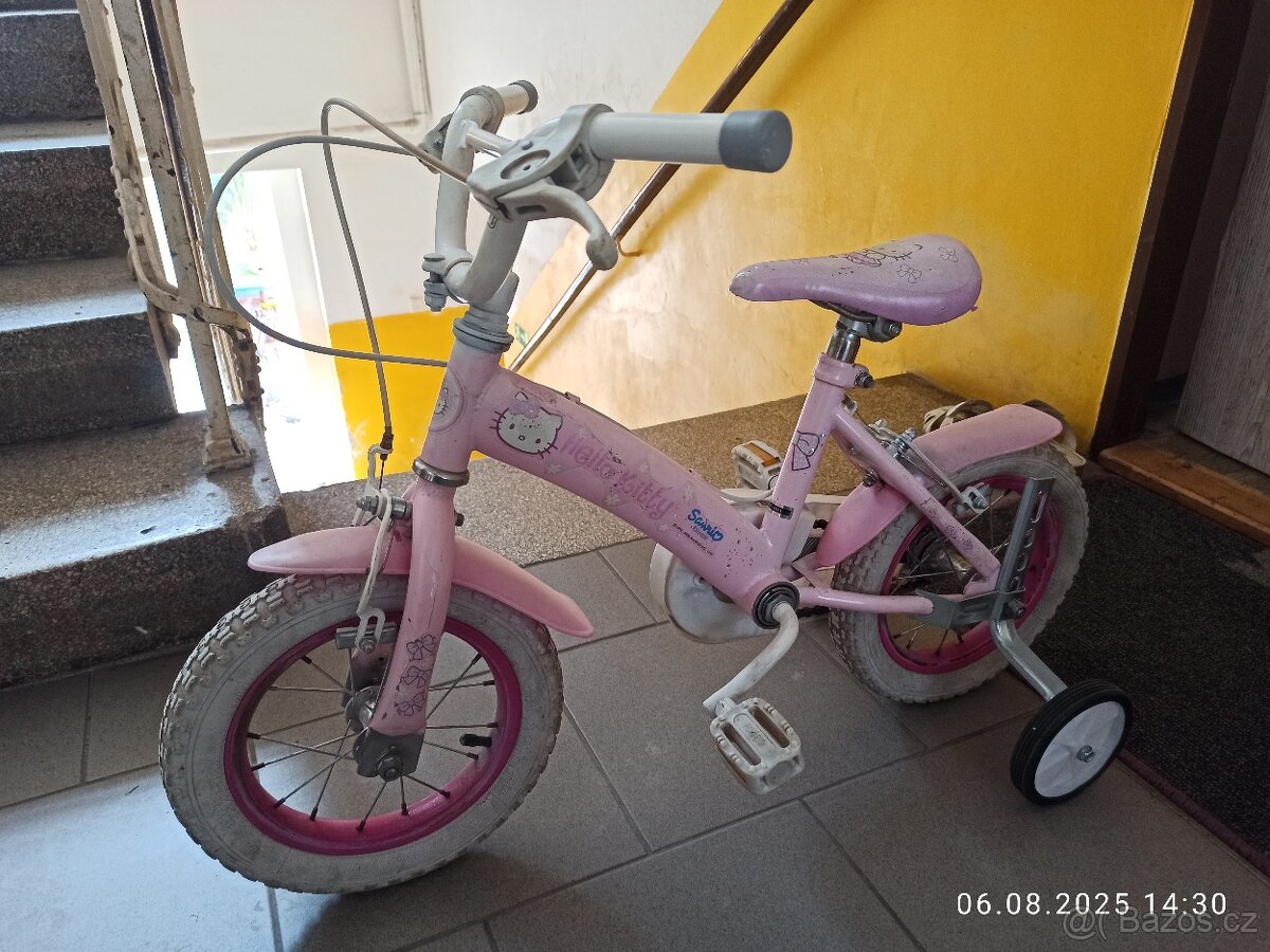 Dětské kolo Hello kitty růžové