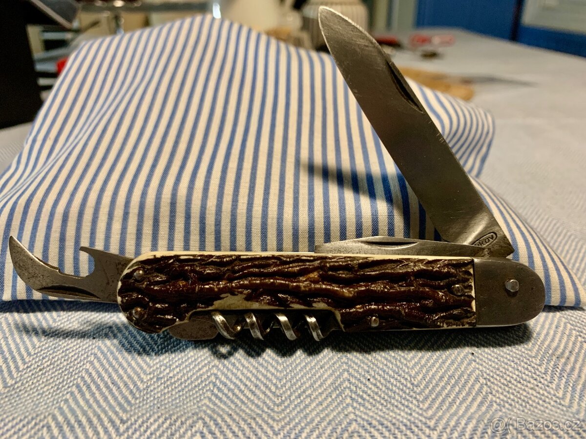 Mikov Fixír – lovecký kapesní nůž s vývrtkou, otvírákem ..