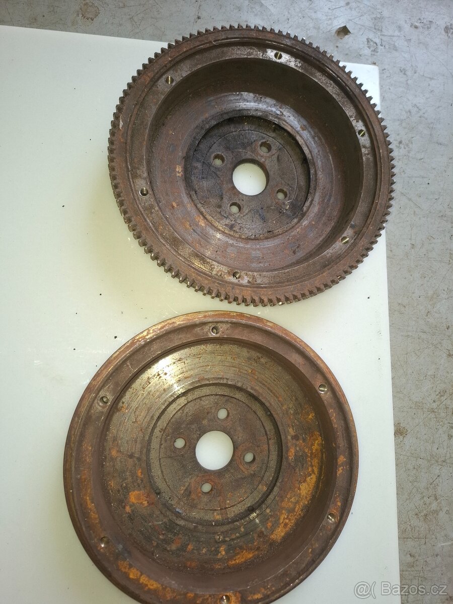 Setrvačník motoru Škoda 110r 120 136Gl 130 Rapid