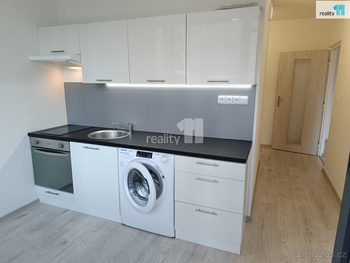 Pronájem moderního bytu 1+1+2L, 50m2 s výhledem