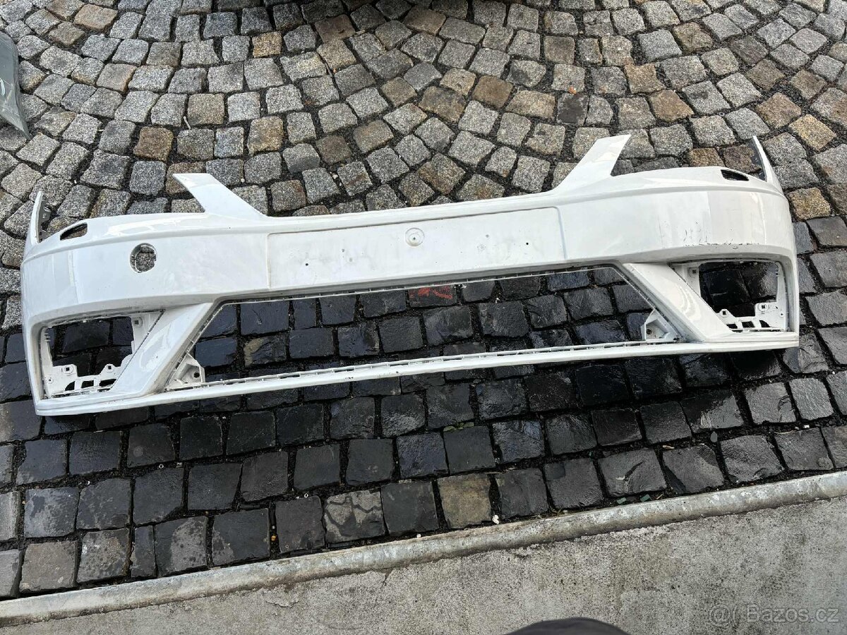 Seat Leon FR - přední nárazník