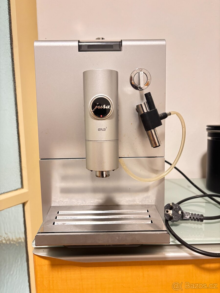 Prodám automatický kávovar Jura ENA 7