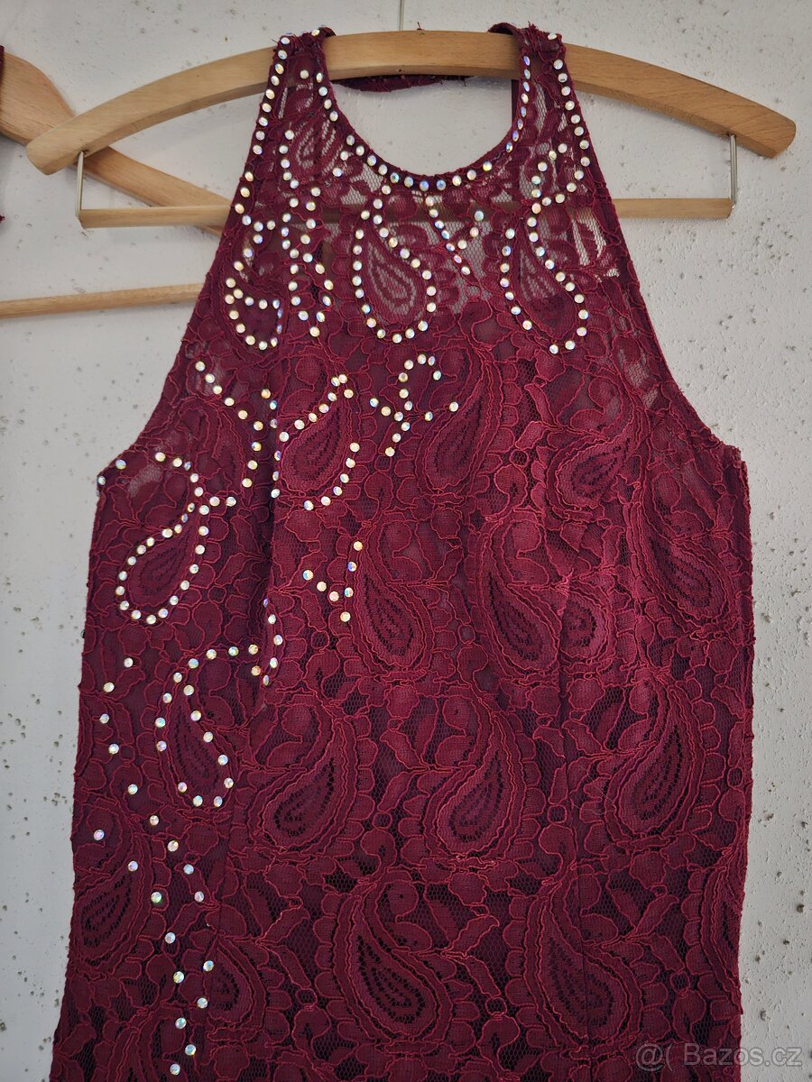 Plesové šaty s rukavičkami zn. Královna parketu