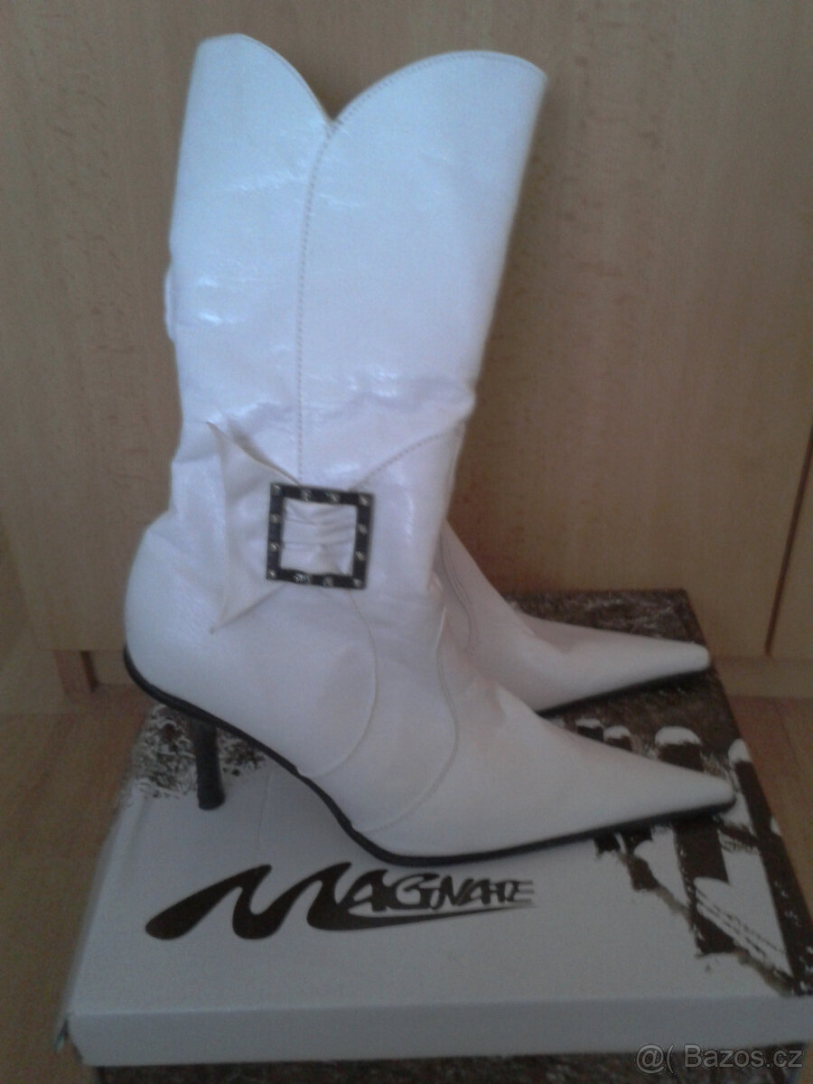 KOZAČKY NA PODPATKU