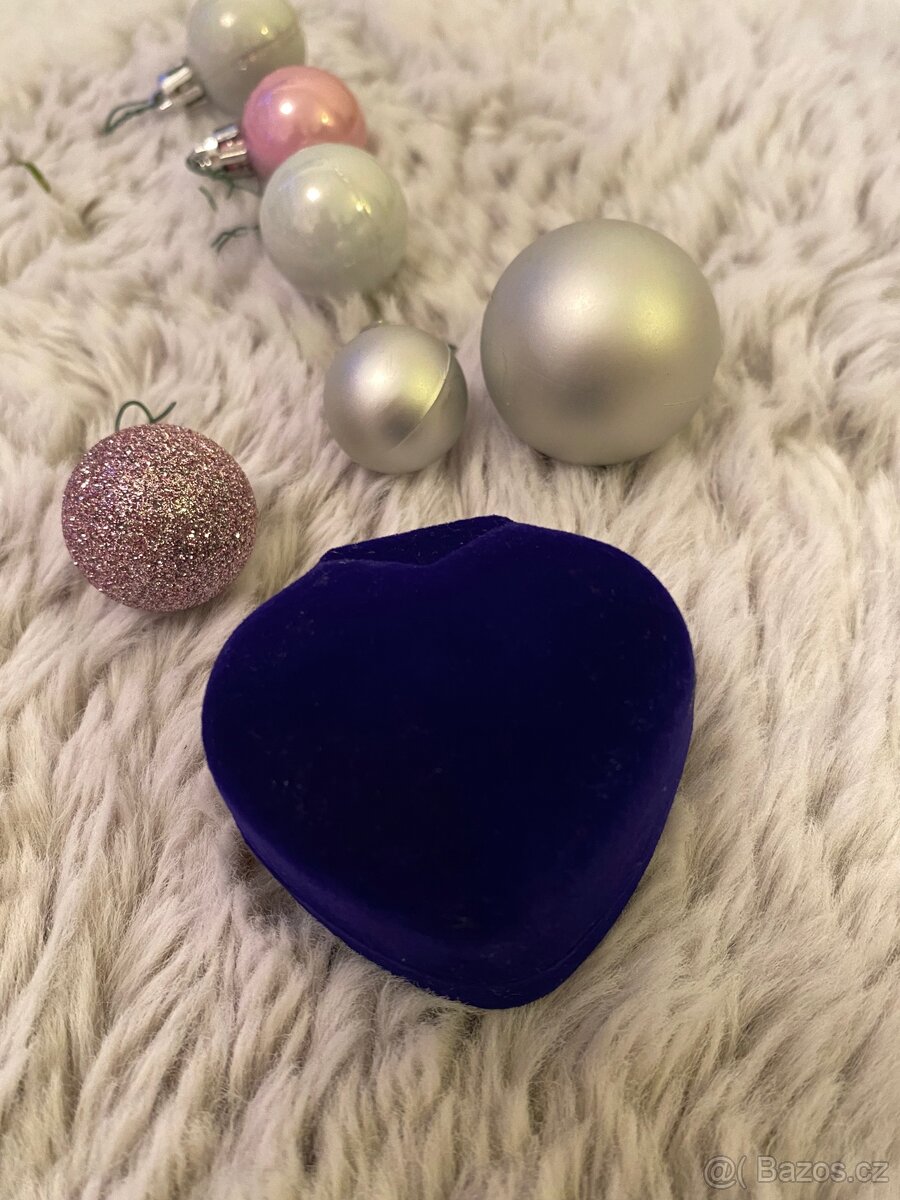 Dárková krabička na náušnice