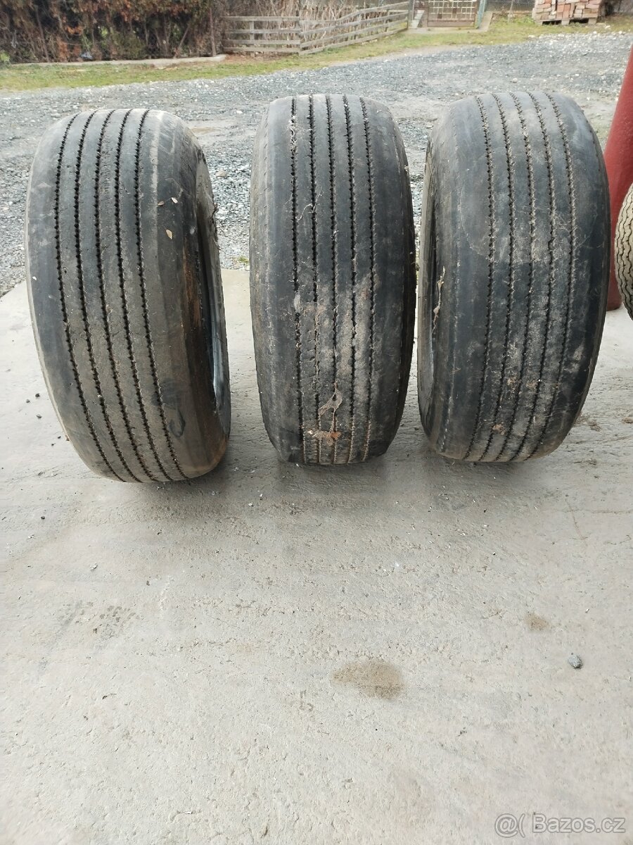 Pneu