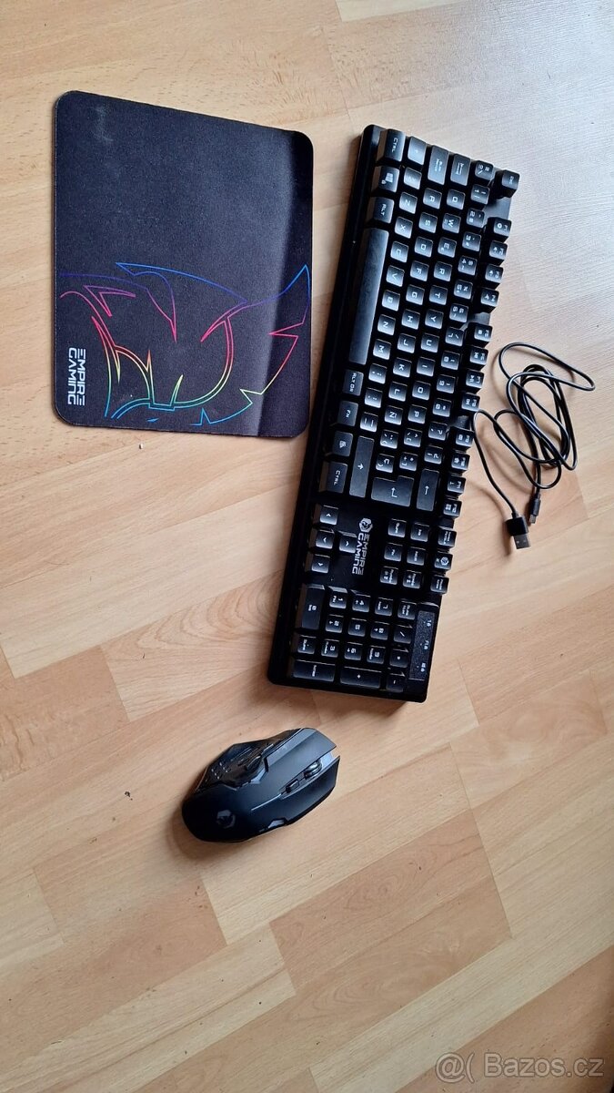 Set klávesnice a myš