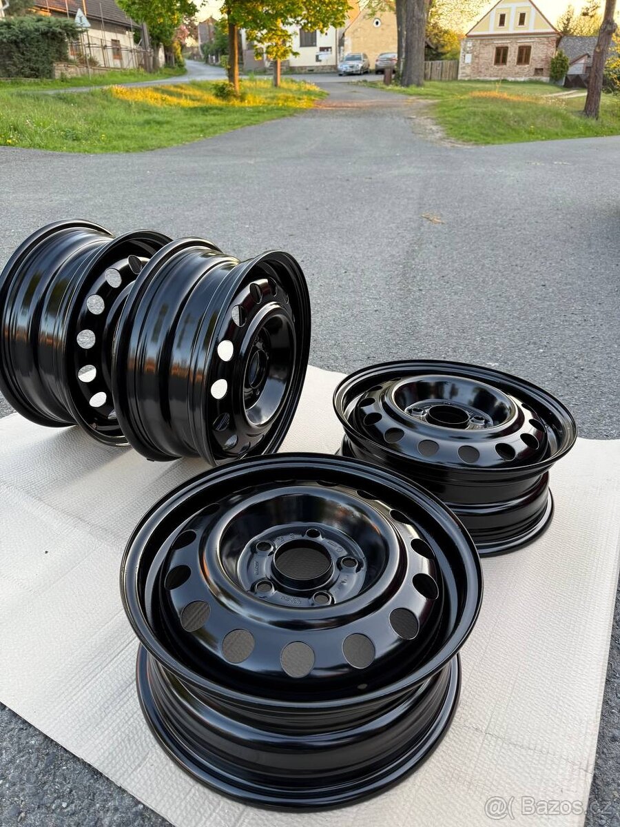 Plechové disky na Hyundai R15"