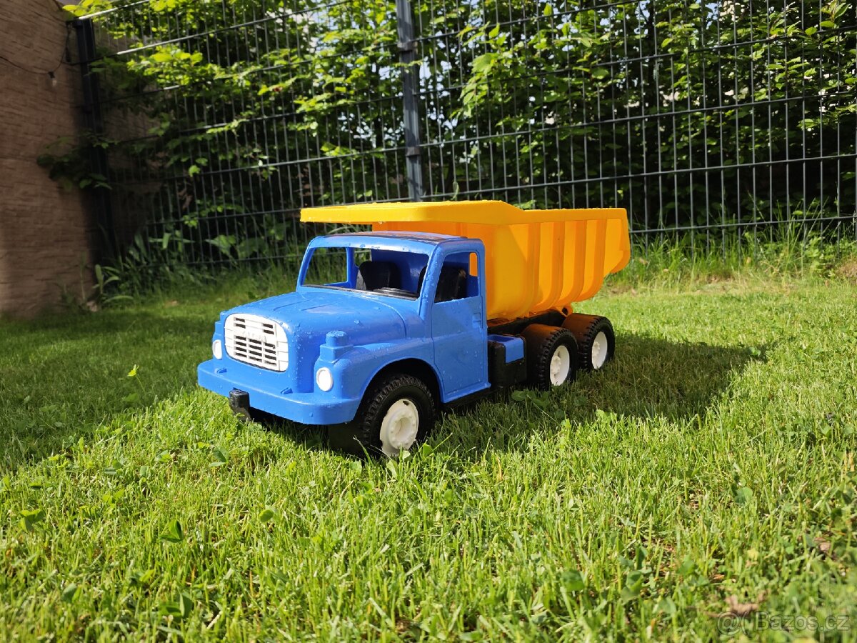 Auto Tatra dětská