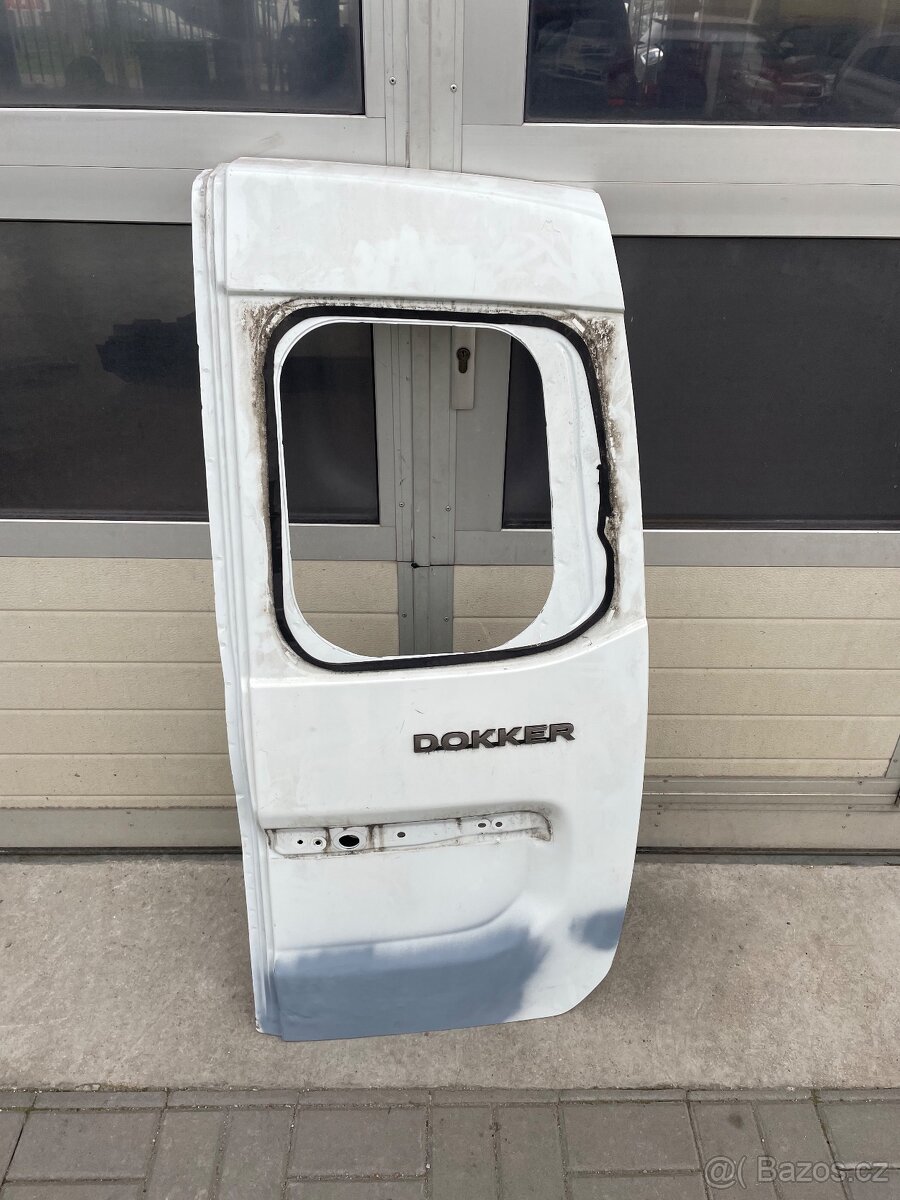 Zadni prave dvere Dacia dokker