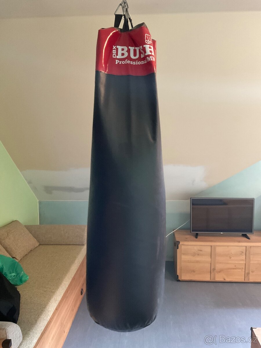 Boxovací pytel, rukavice, bandáže