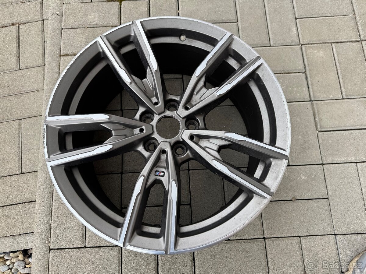 Styling 792M BMW kolo R19