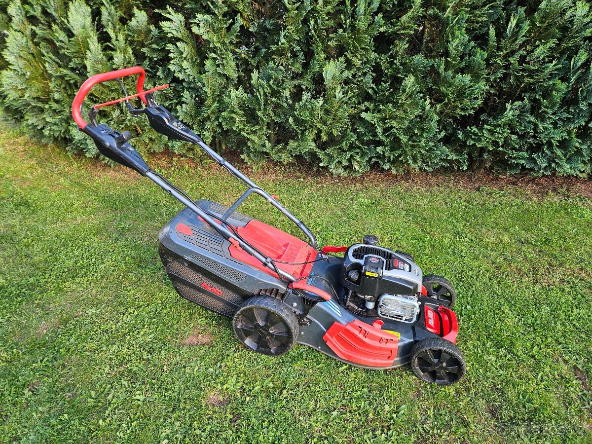 Sekačka AL-KO Premium 520 VSI-B