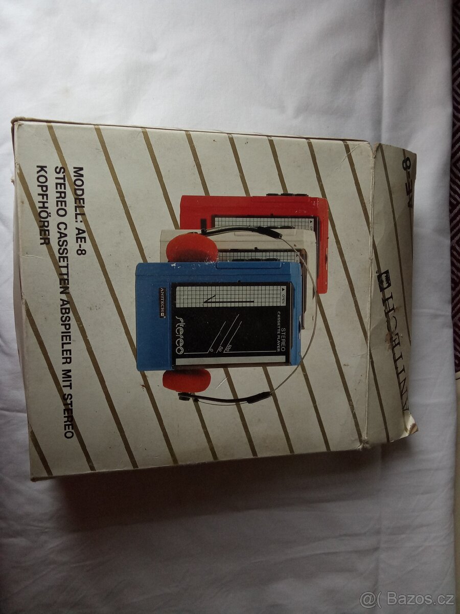Stereo cassette player