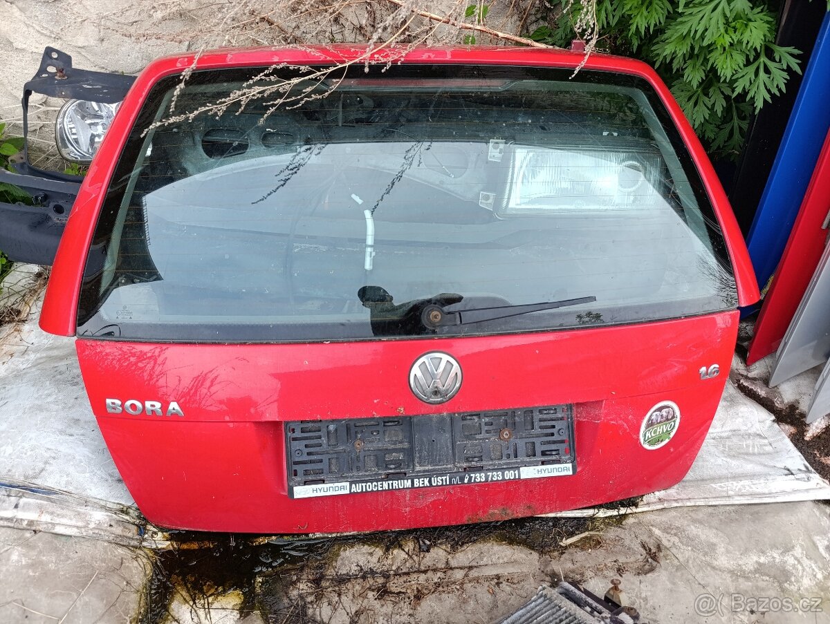 Zadní vrata golf 4 combi Bora