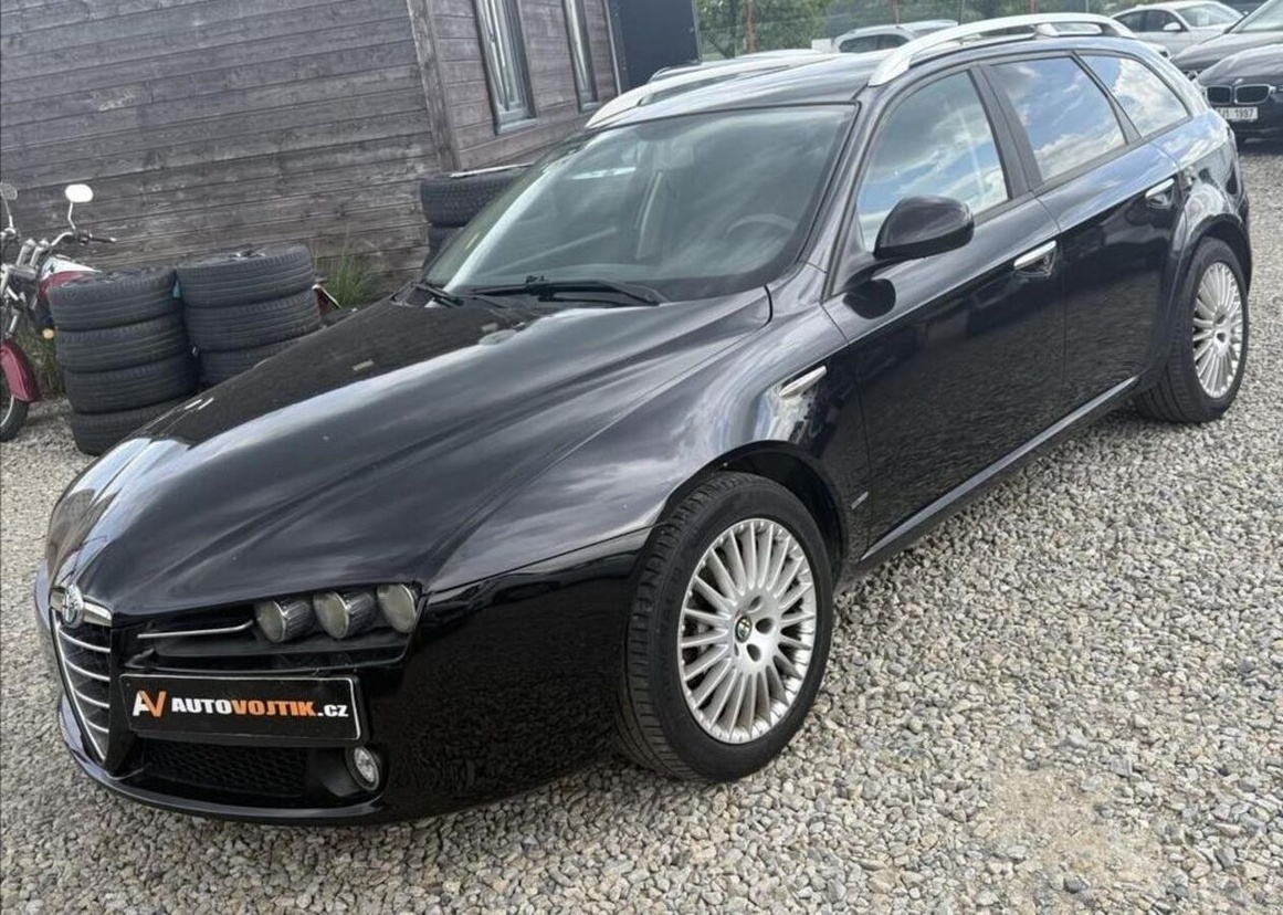 Alfa Romeo 159 1,9 JTD +SADA KOL nafta manuál 88 kw